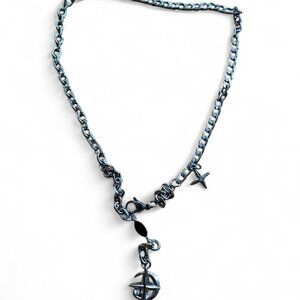 Cross pendant necklace 🖤